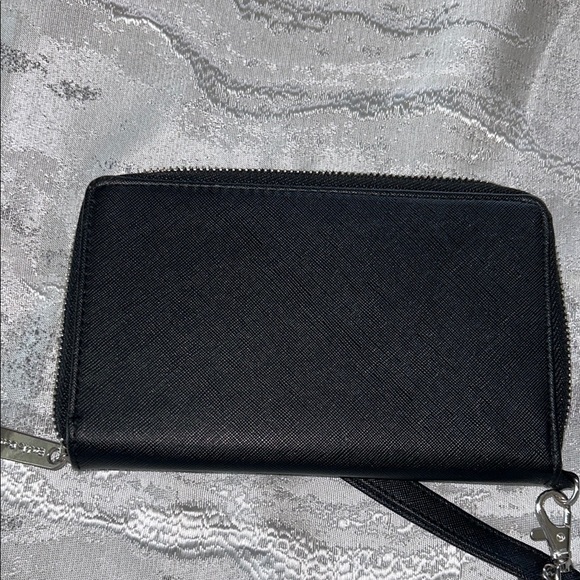 Buckle-Down Black and red Wallet - Picture 7 of 10